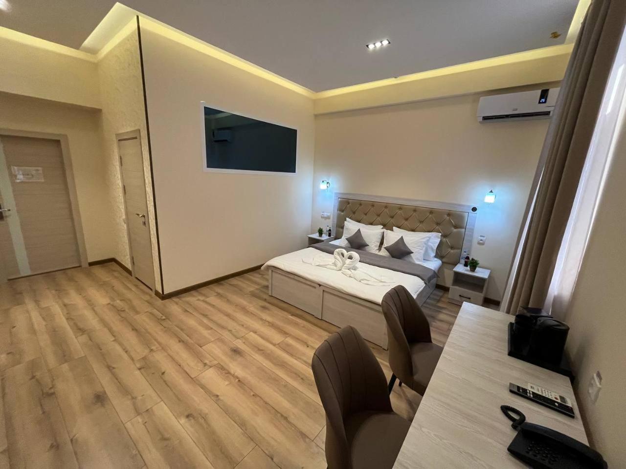 Aks Hotel Ташкент Экстерьер фото