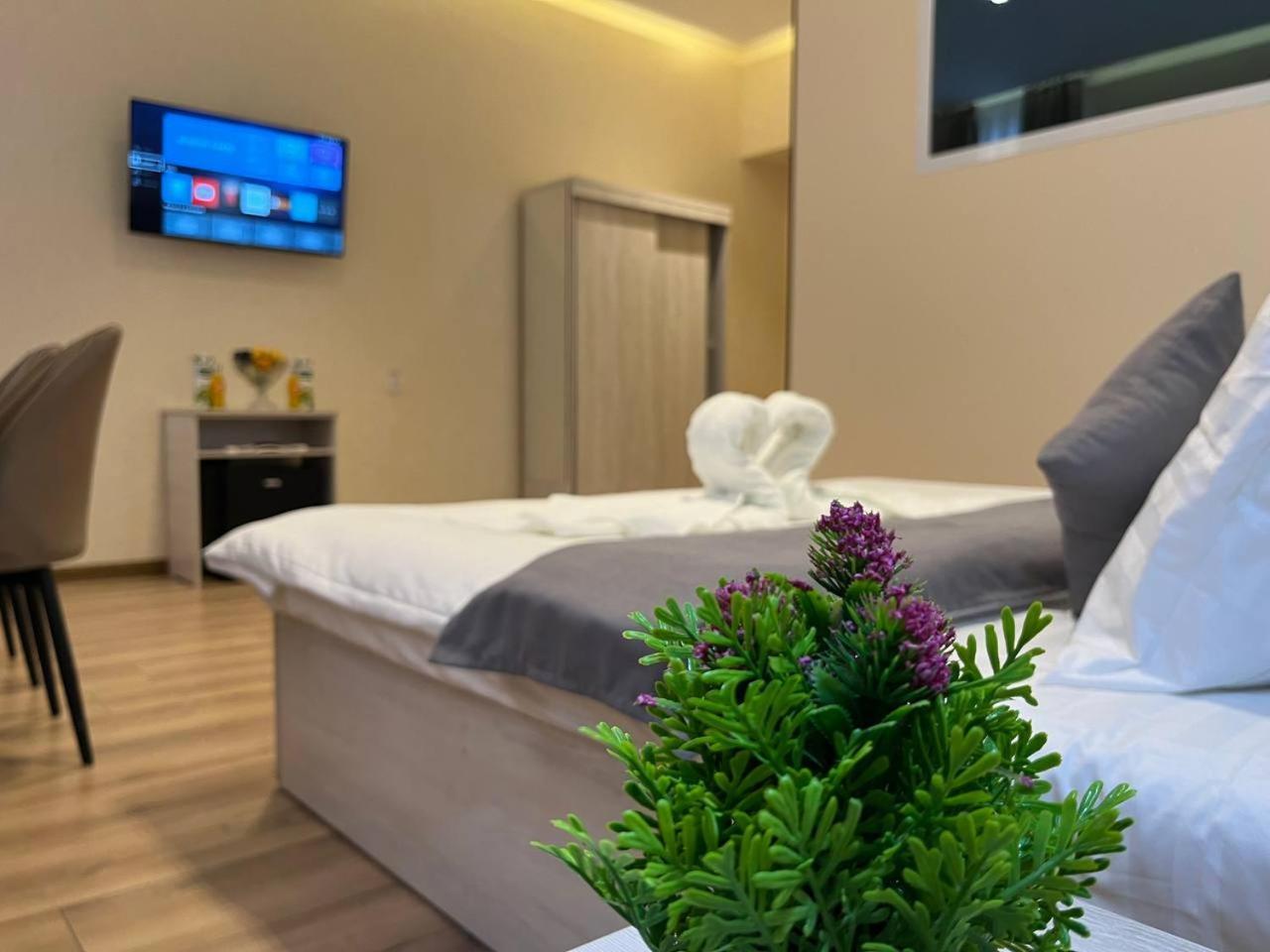 Aks Hotel Ташкент Экстерьер фото