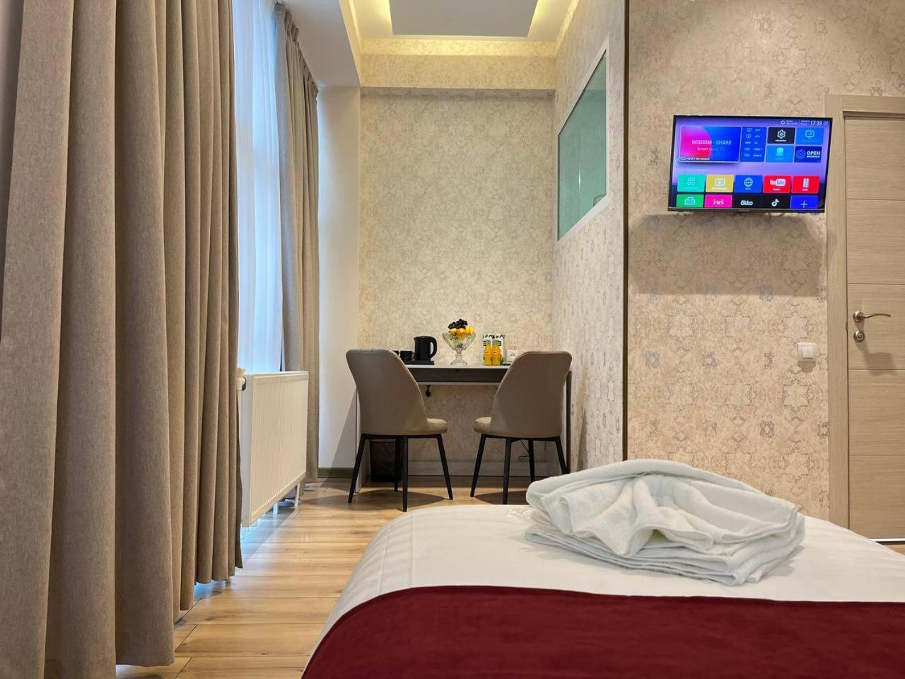 Aks Hotel Ташкент Экстерьер фото